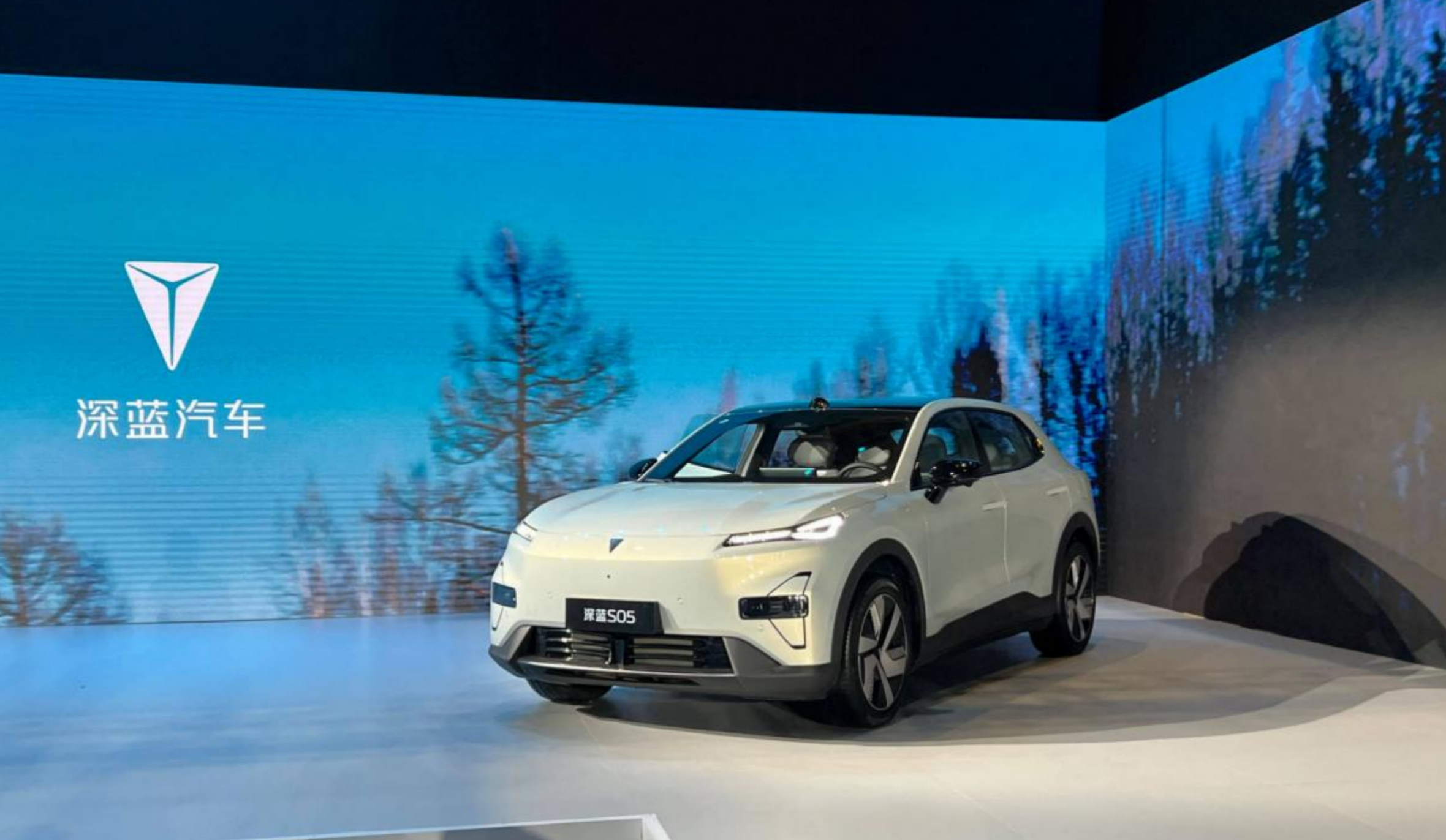 手握15万预算，想买纯电紧凑型SUV，深蓝S05和元Plus如何抉择呢？