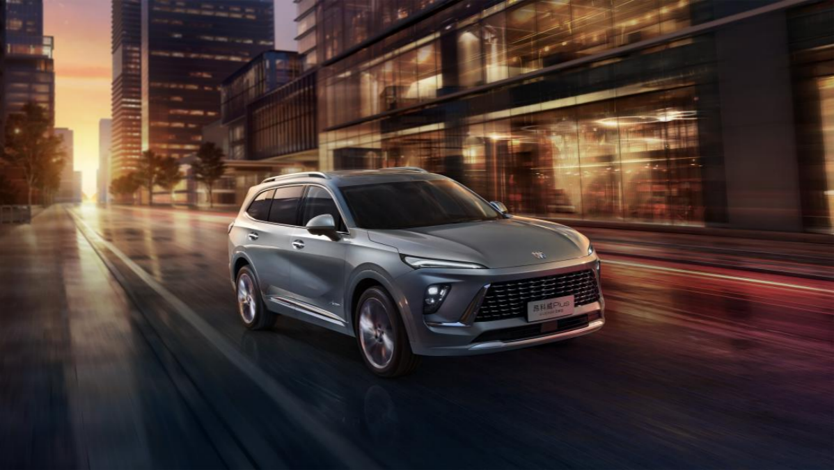 昂科威Plus 1-10月同比增长174%，高价值燃油车韧性凸显